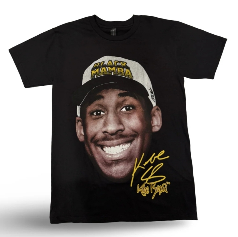 Kobe Bryant Big Head Black Mamba Graphic Tee Mens Medium